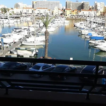 Marina Apartment *