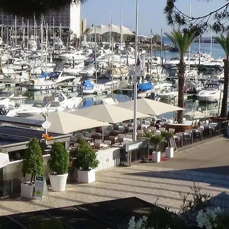 Marina *